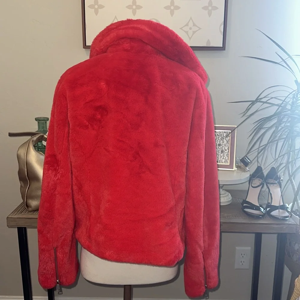 Bagatelle NYC Red Faux Fur Angle Zip Fuzzy Teddy Jacket Women’s Size Large - Picture 6 of 10